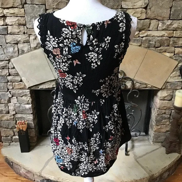 Lauren Conrad Floral Print Sleeveless Babydoll Top - Picture 5 of 7